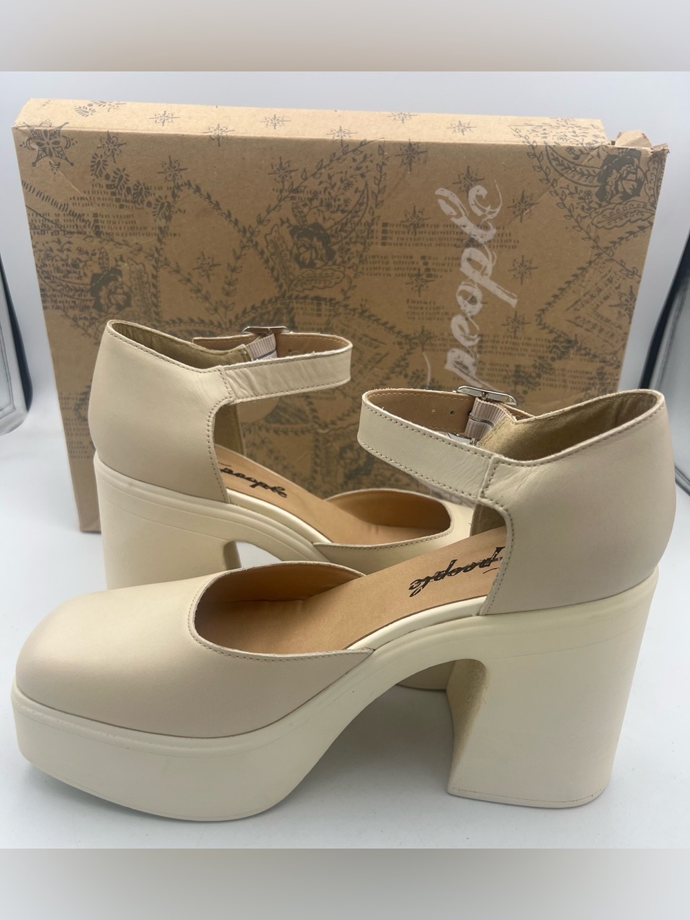Free People Gwen Platform Block Heel Mary Jane Pumps AnkleStrap Women’s EU39 NEW - Picture 6 of 13